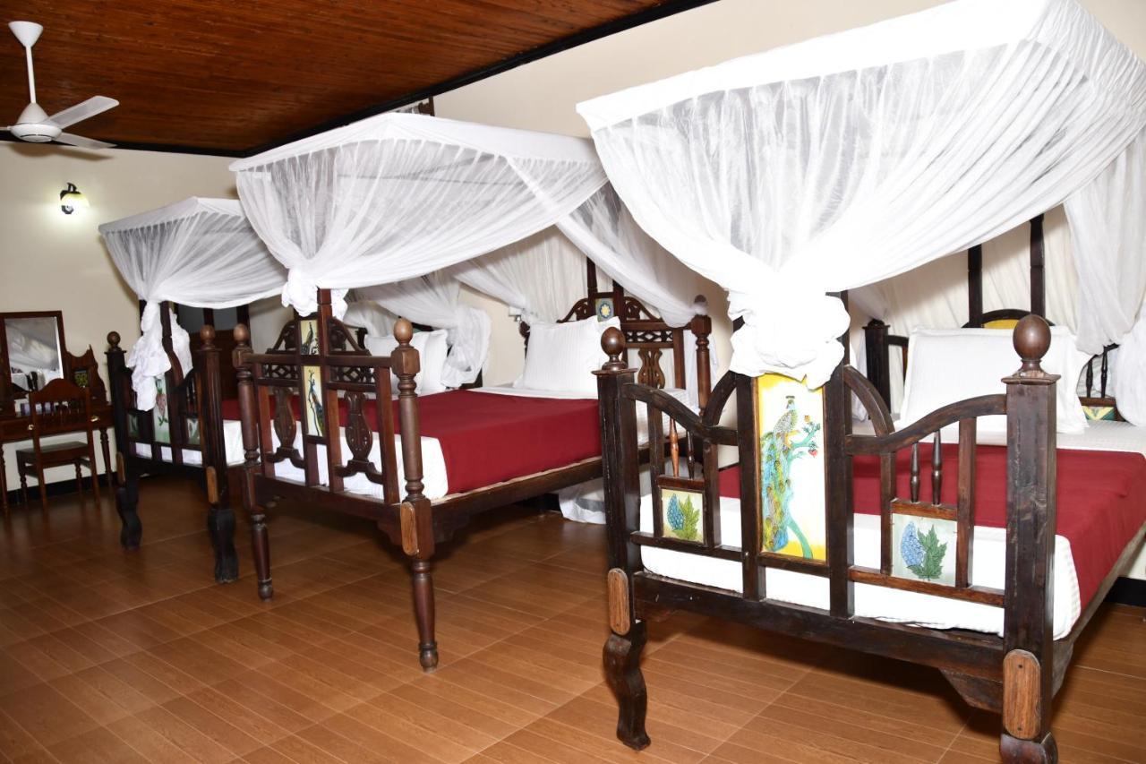 Nocleg ze śniadaniem Minara Miwili - Forodhani Park Zanzibar