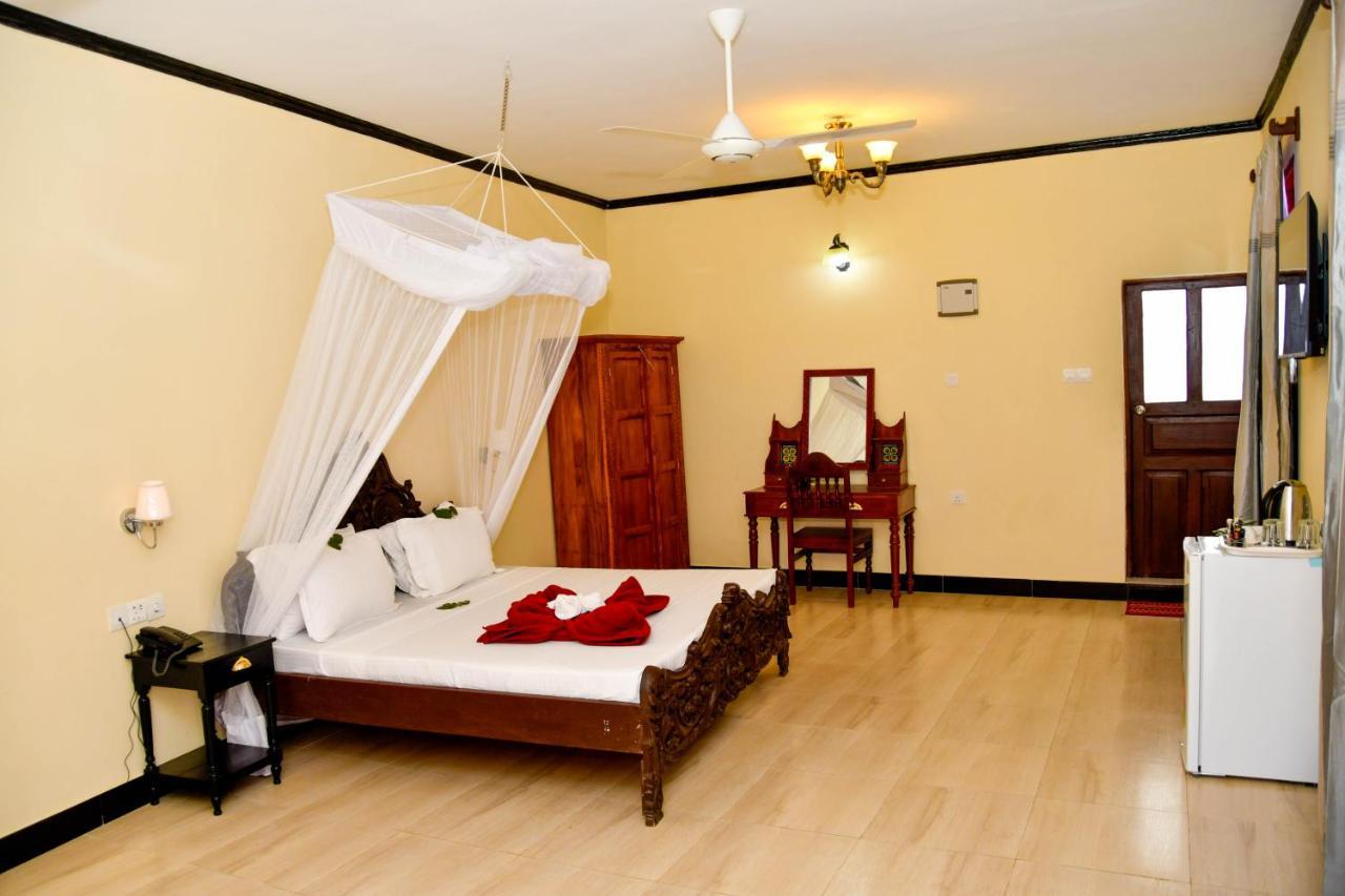 Nocleg ze śniadaniem Minara Miwili - Forodhani Park Zanzibar